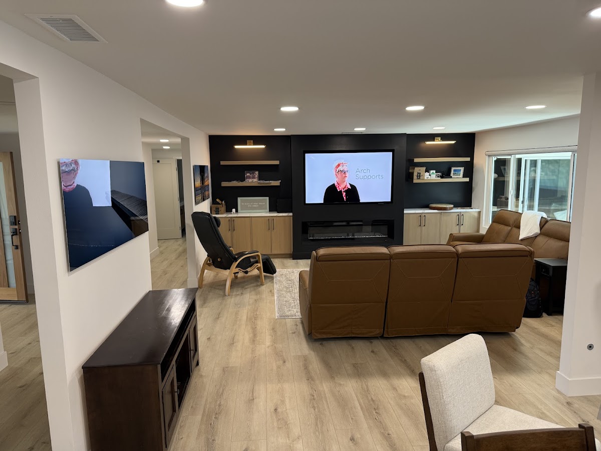Comfy Moving and Delivery LLC