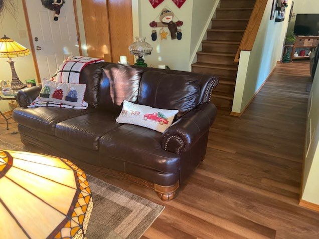 Jade Floors, Inc.