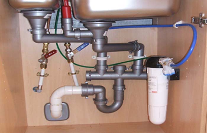 Delta Plumbing & Heating