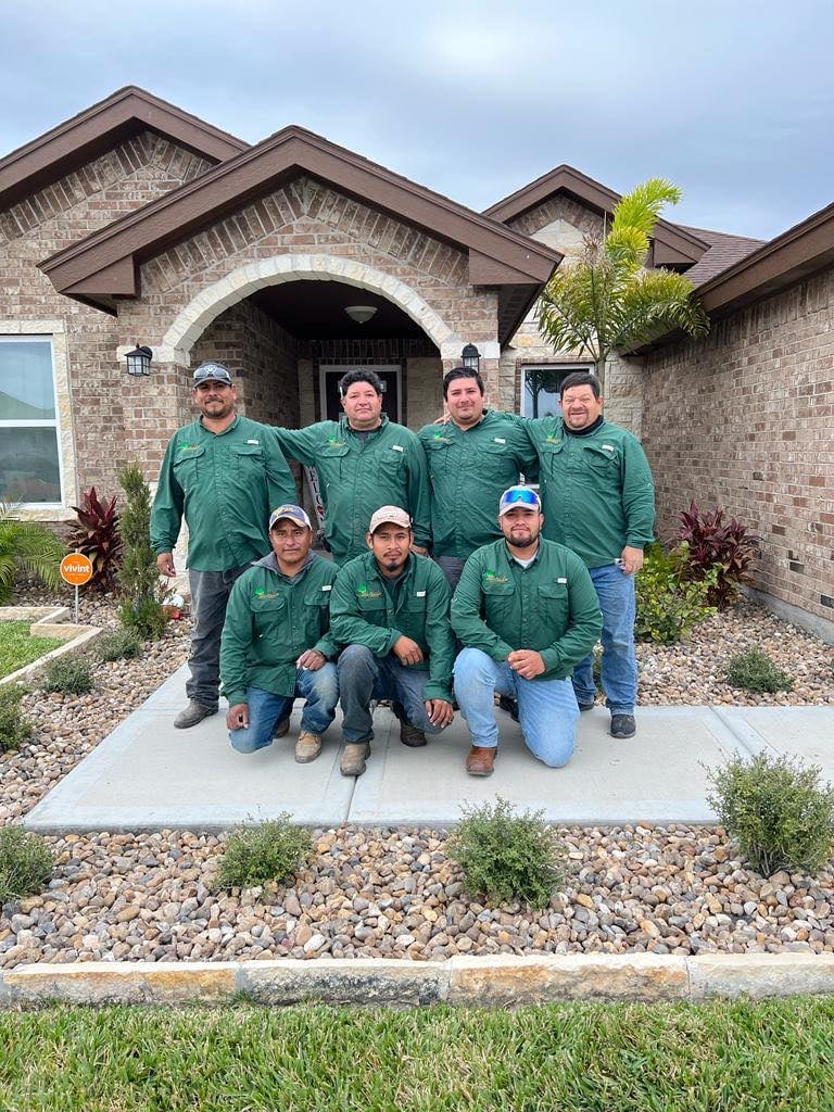 Rivera's Lawn & Landscaping