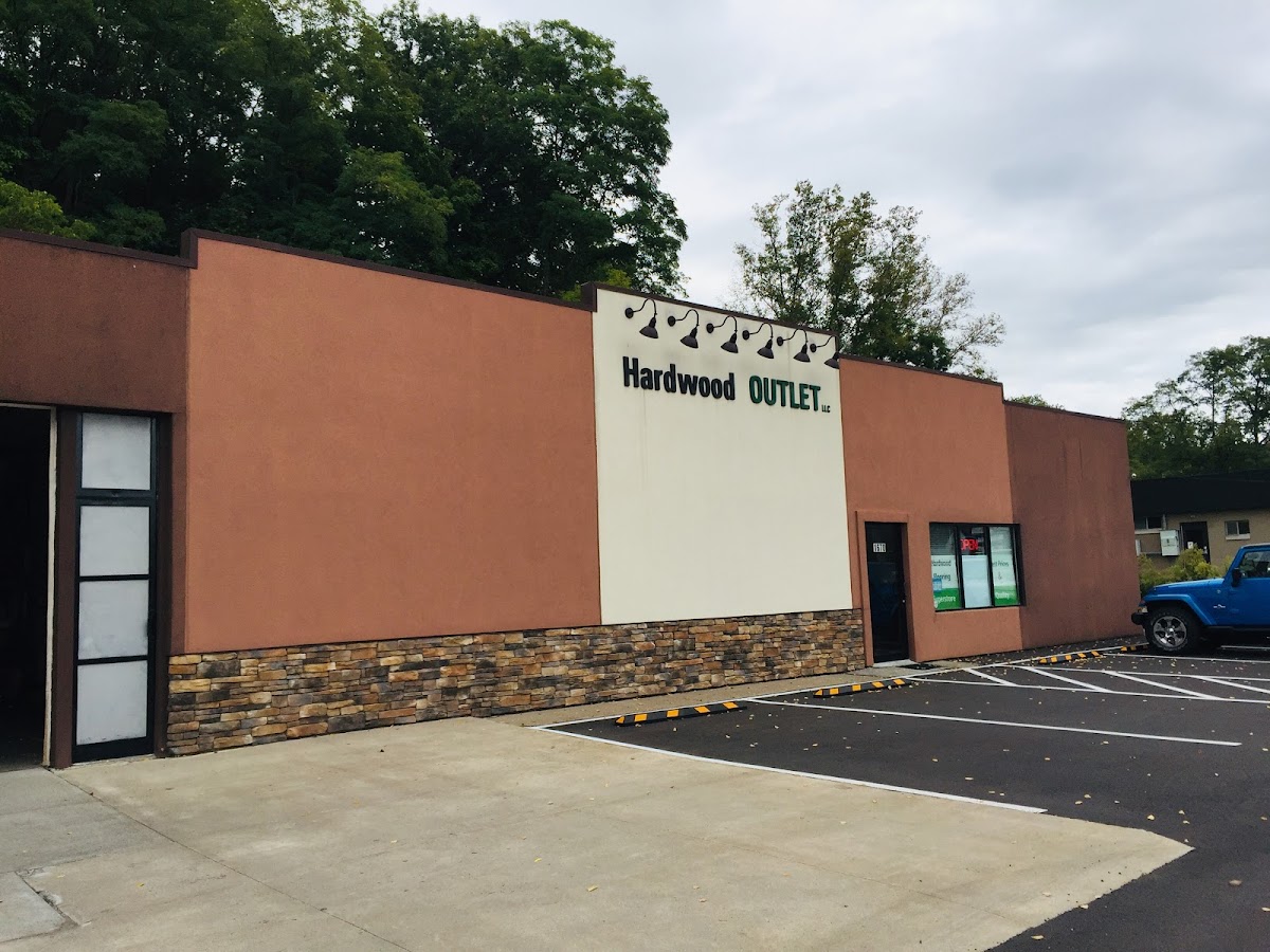 Hardwood OUTLET LLC