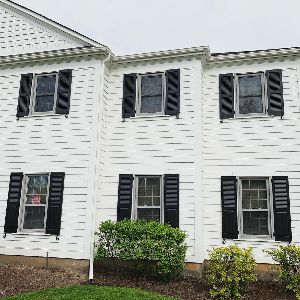 Custom Contracting Roofing & Eavestrough Repair Waterloo
