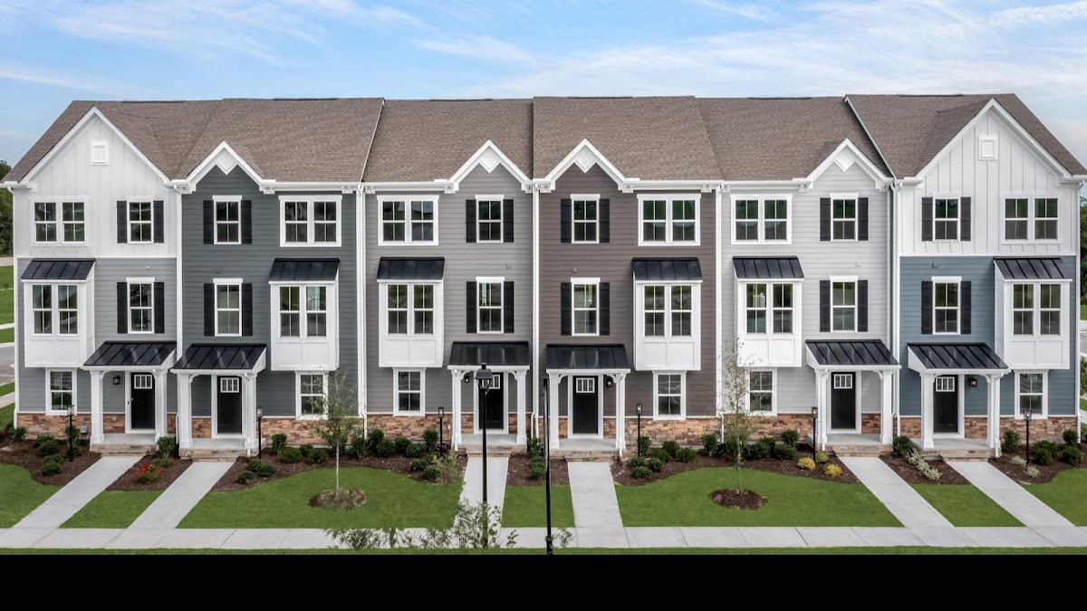 Ryan Homes at Edge at Azalea