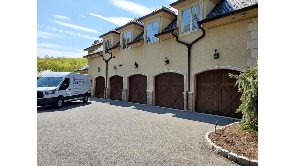 Aquarius Door Services