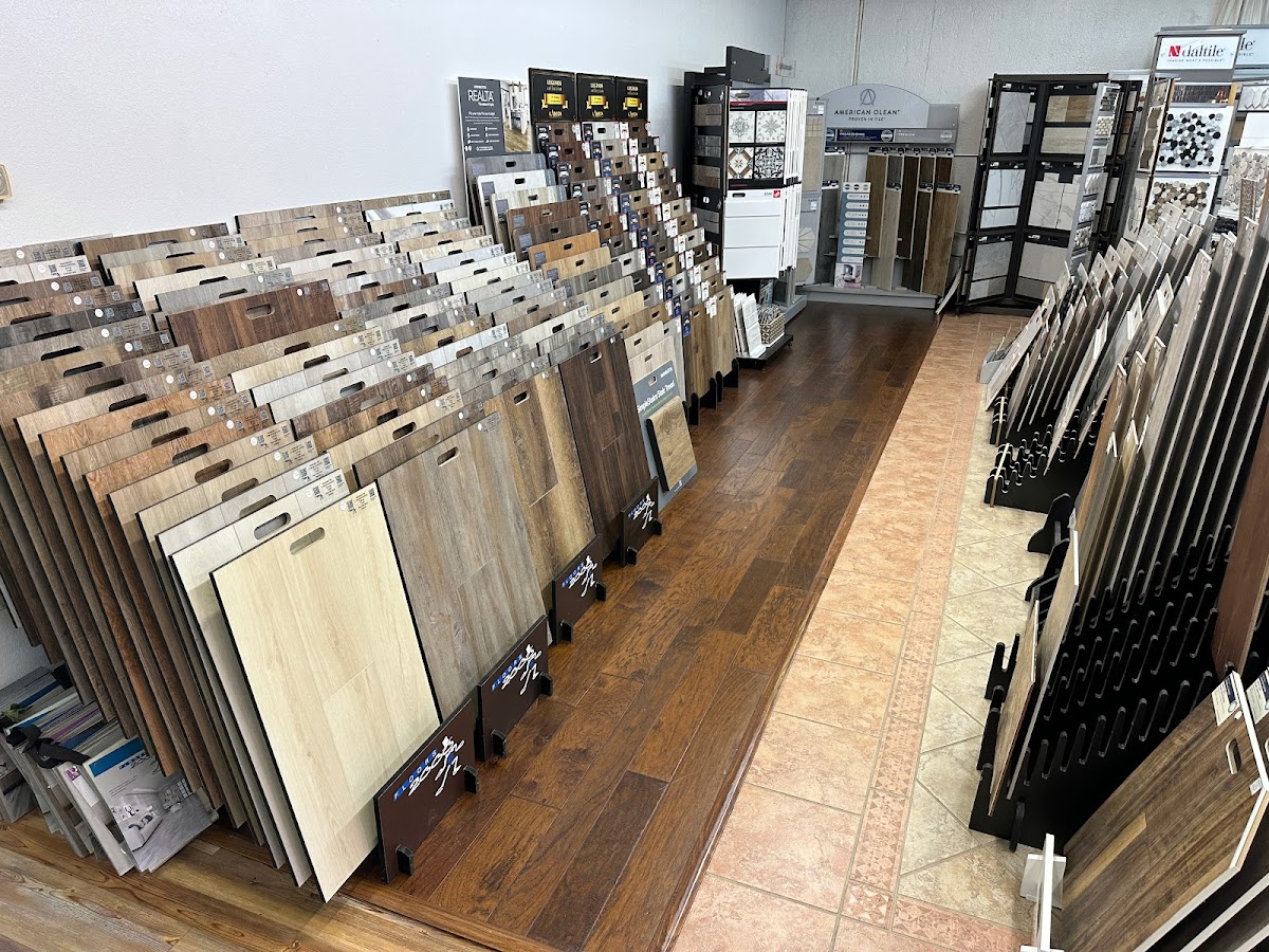 H & R Carpet