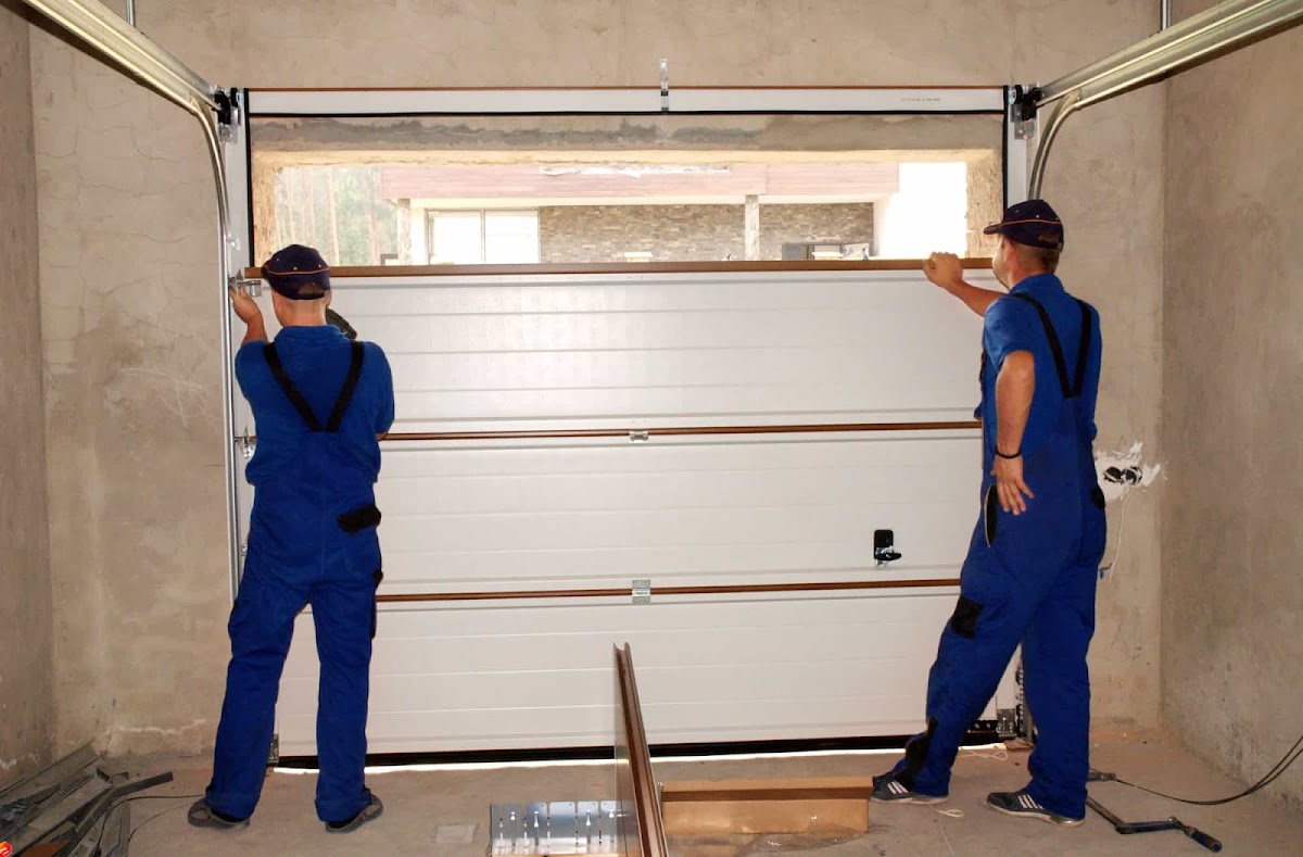 Garage Repairmen