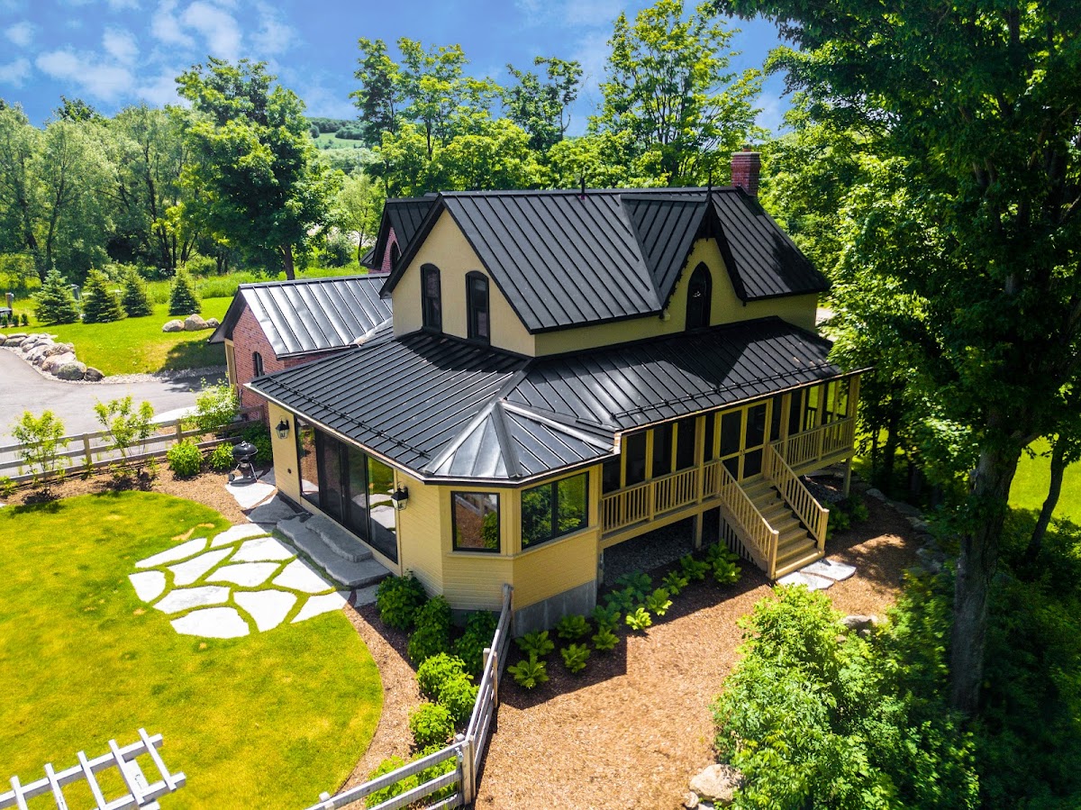 Sapphire Roofing Orangeville