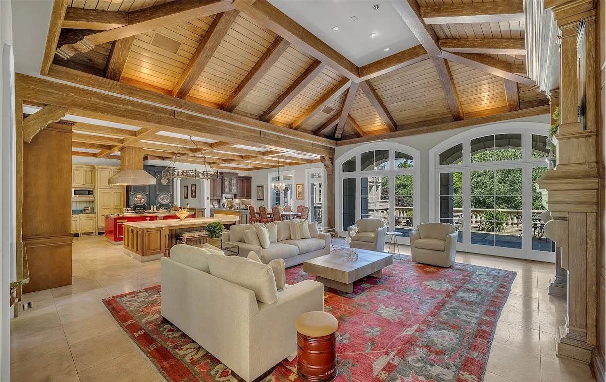 Glue and Nails | Broken Arrow's Premiere Remodeler