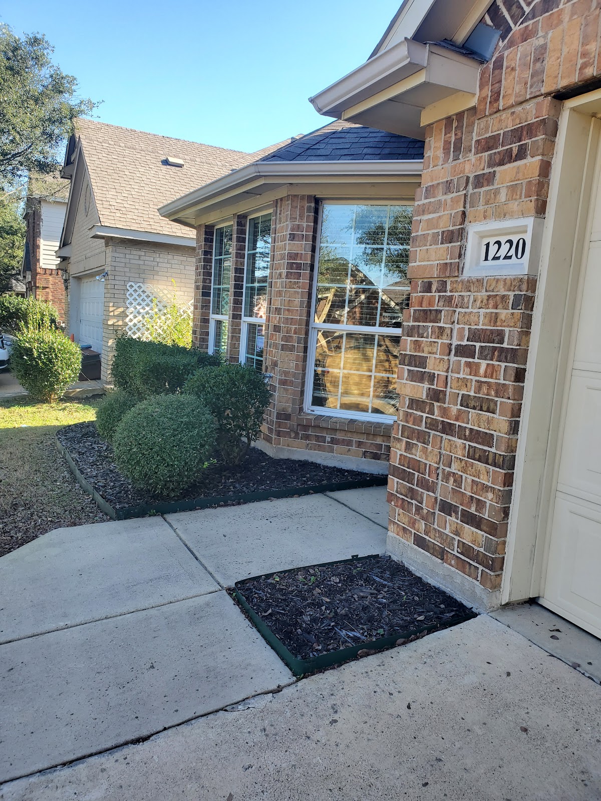 JT Lawn Service - Lawn Care and Lawn Mowing Service