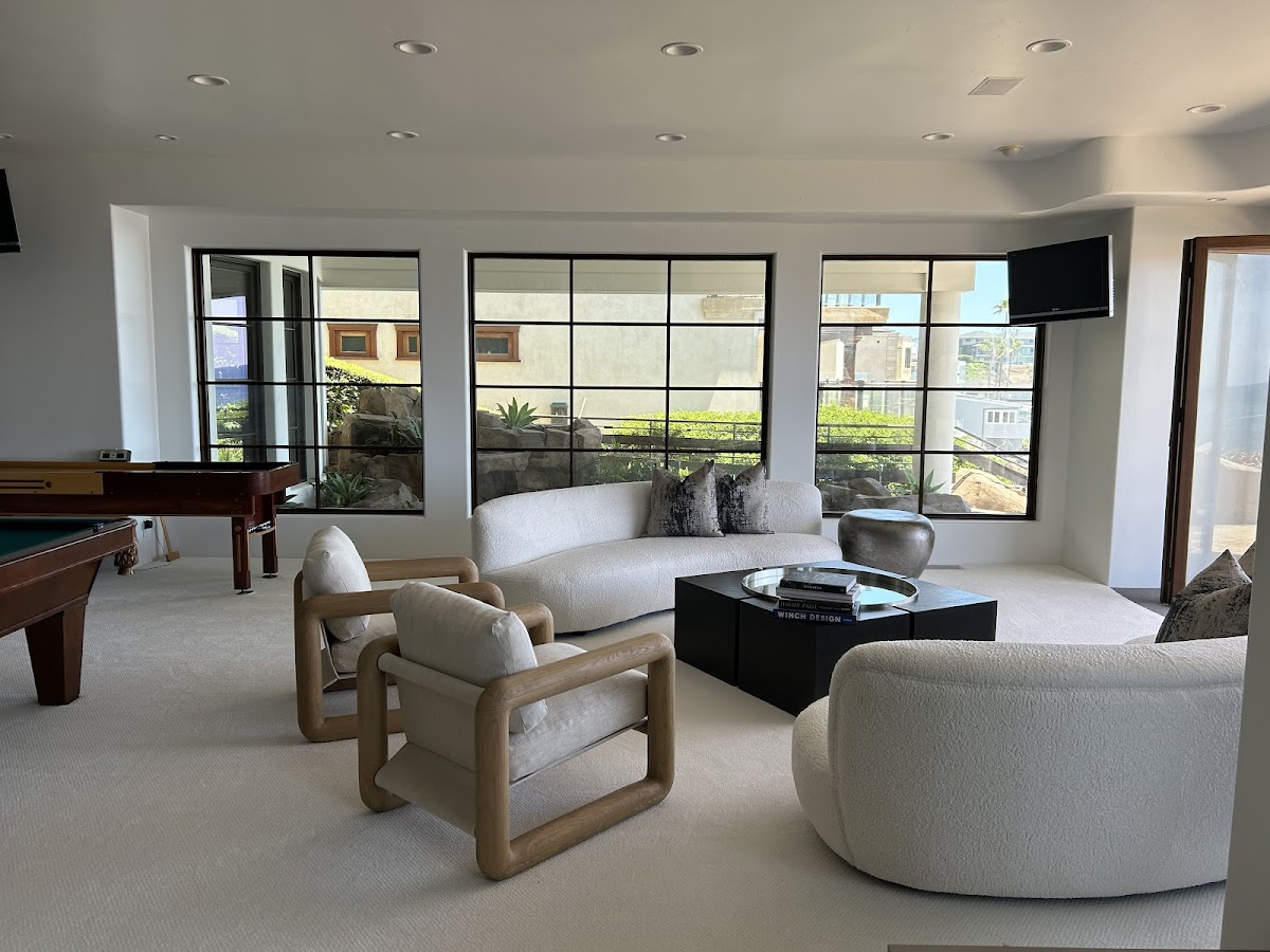 Window HQ