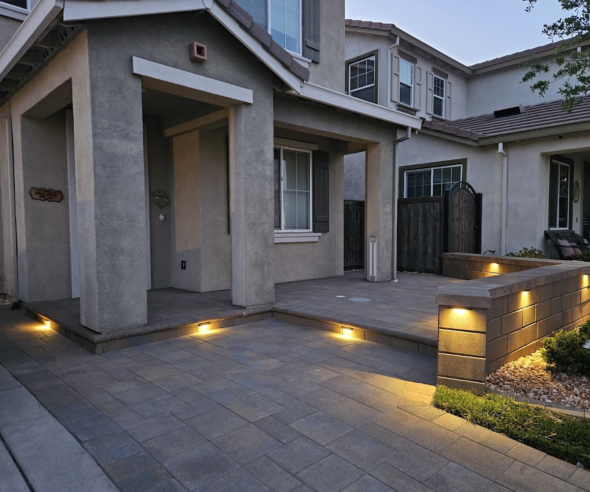 Black Diamond Paver Stones & Landscape, Inc.