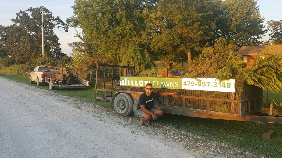 Willow St. Lawns | Lawn Care & Landscaping Services