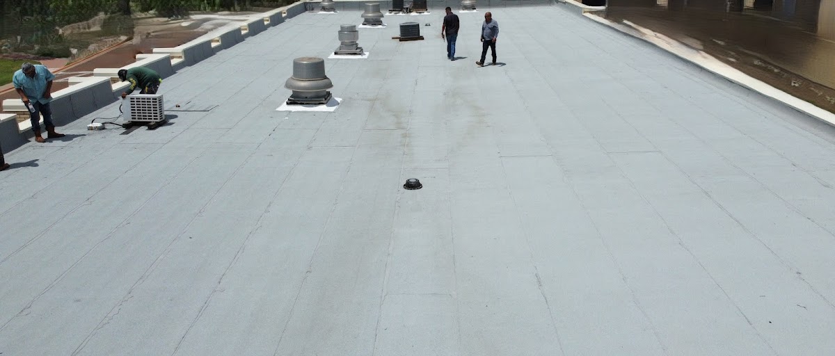 RCJ Roofing & Construction