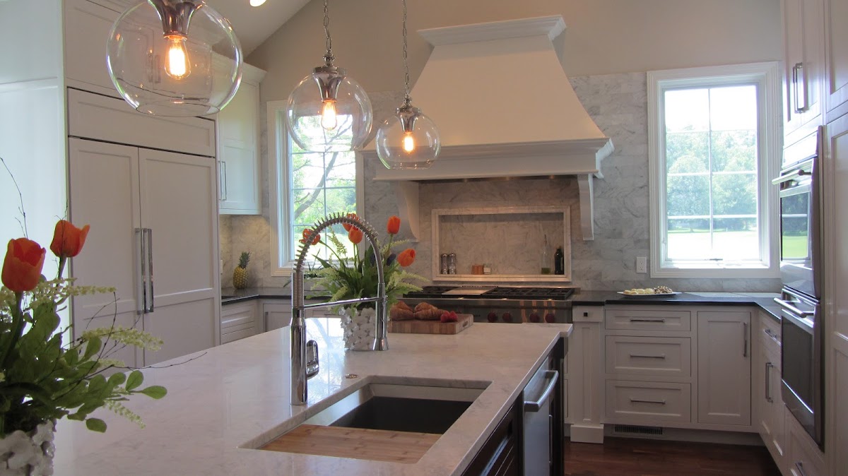 Hawks Hollow Builders