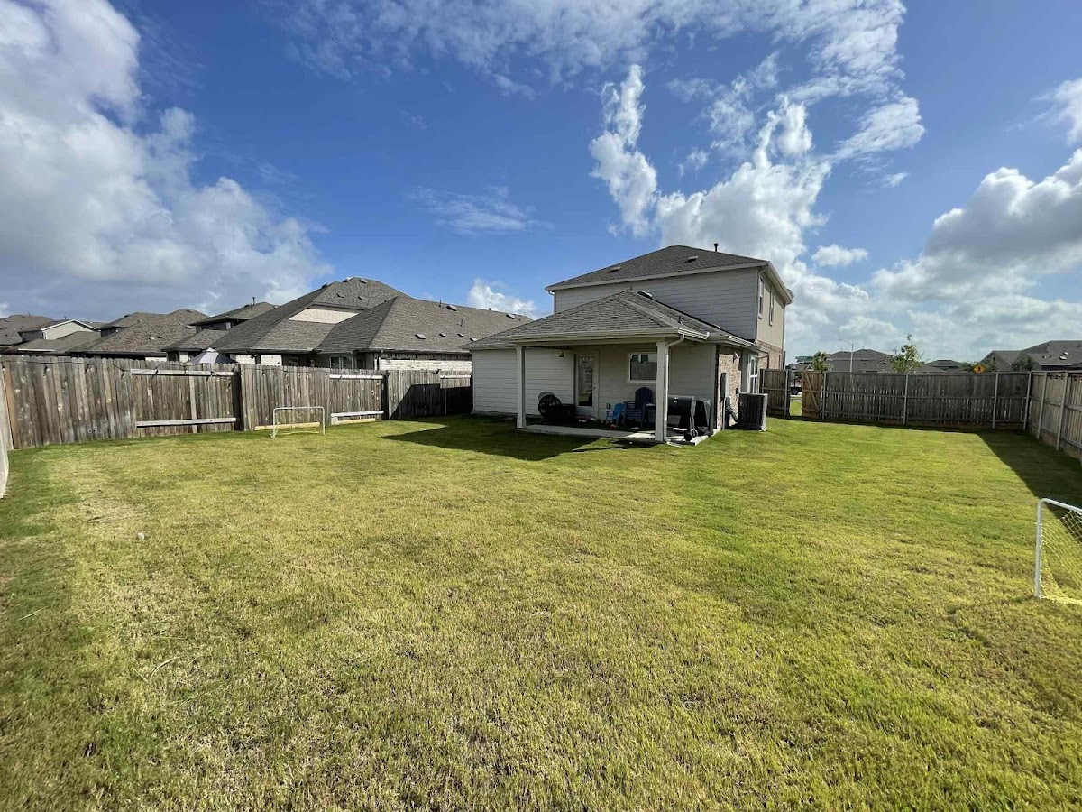 Hays County Landscaping , Best Affordable Mowers in Kyle Tx !