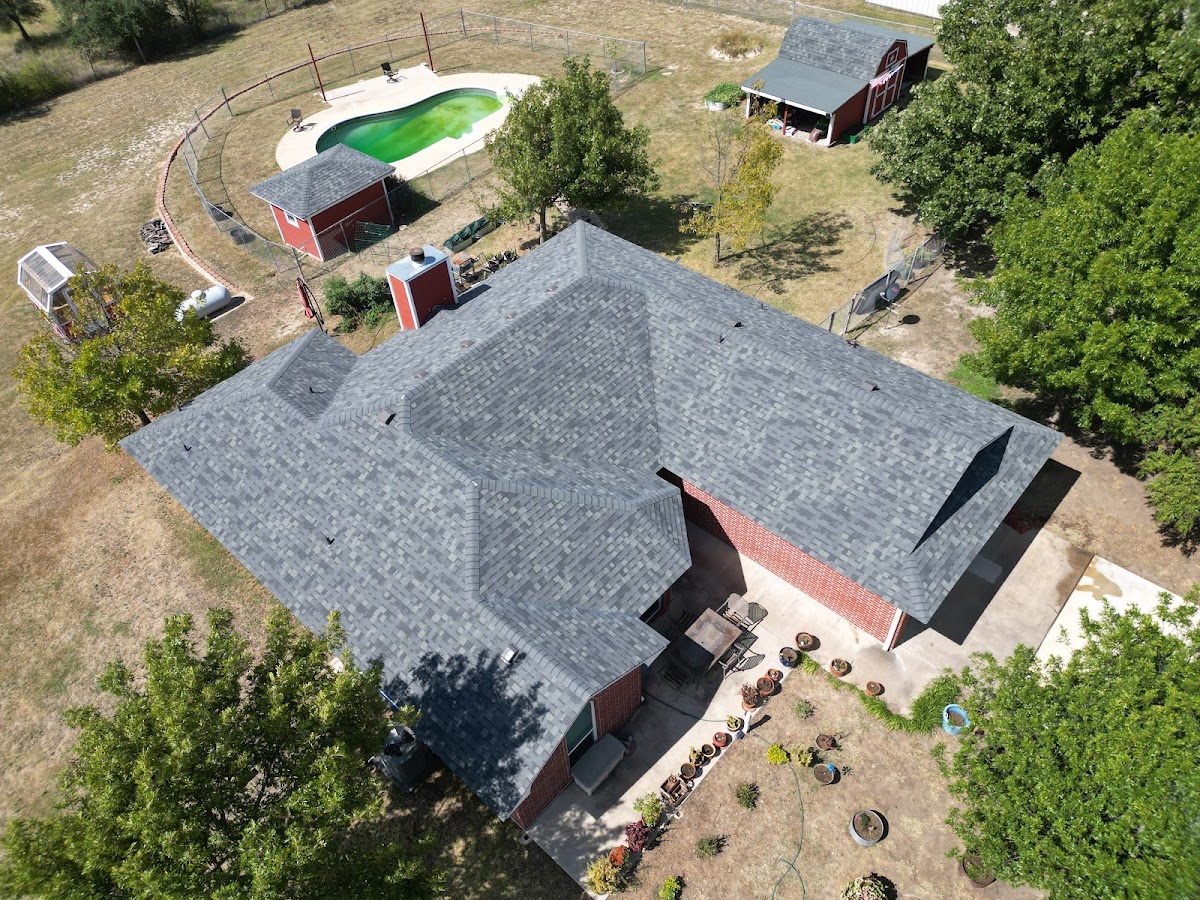 Monday Roofing LLC
