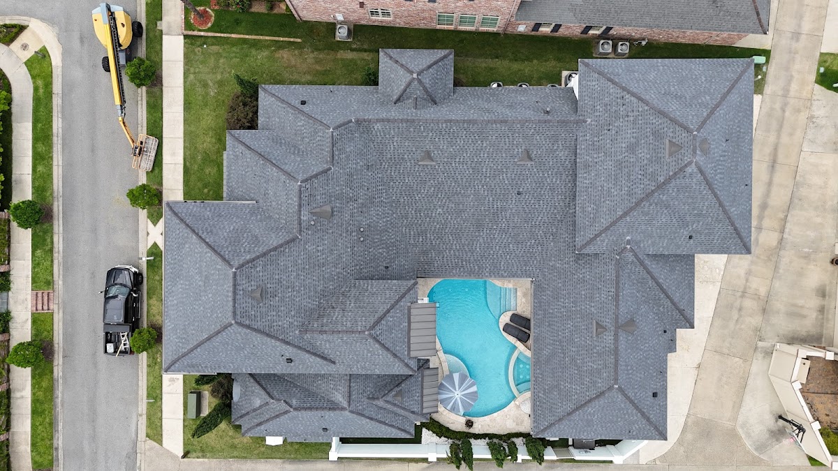 Cloteaux Roofing & Construction
