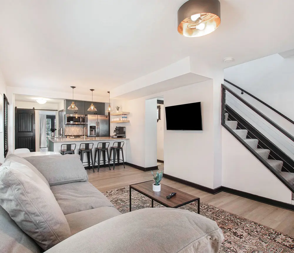 Rise Up Renovations - Kitchen & Bathroom Remodeling