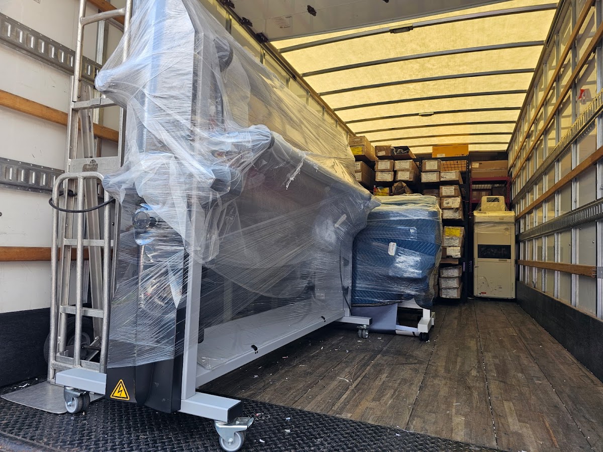 Two Fast Movers (Atlanta Delivery & Moving services)