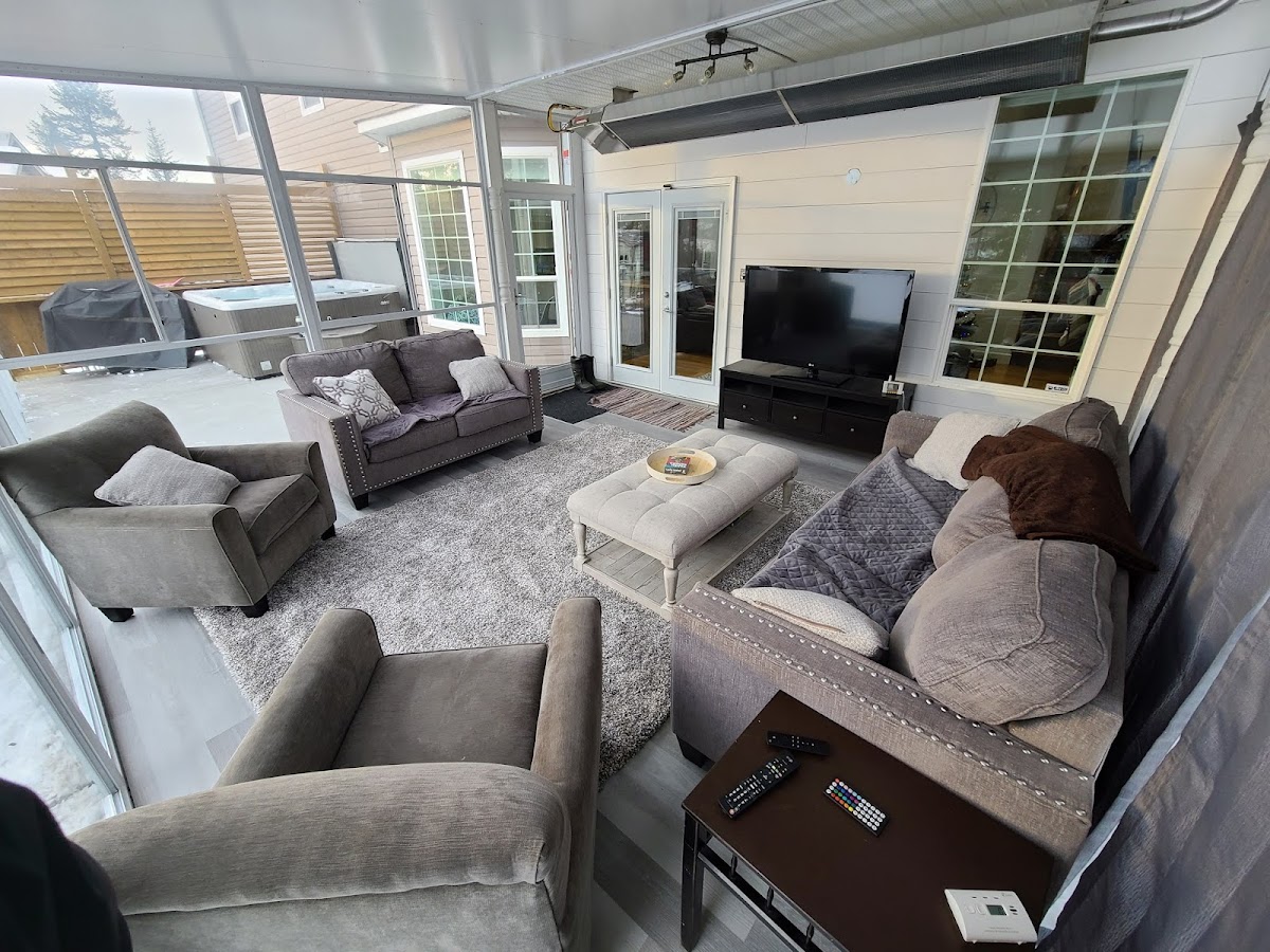 Canadian Factory Direct Sunrooms