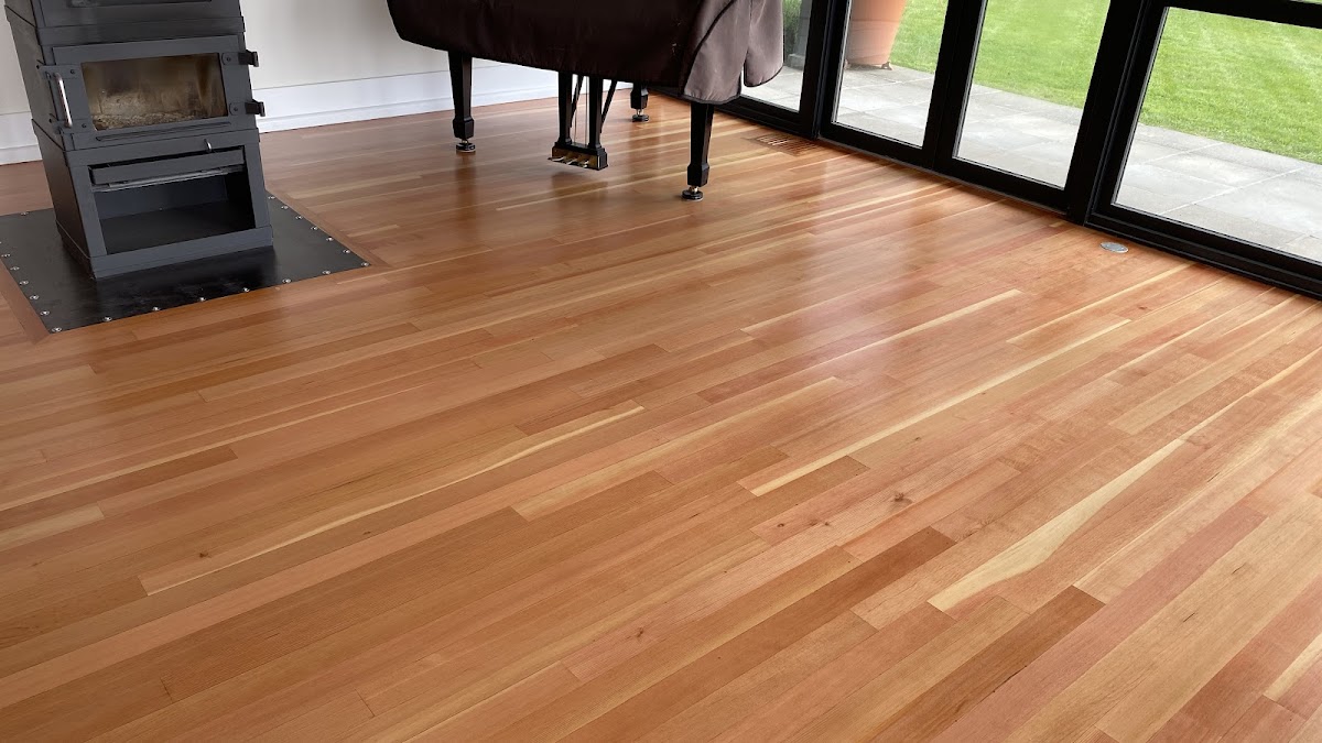Luis Hardwood Floors Llc.