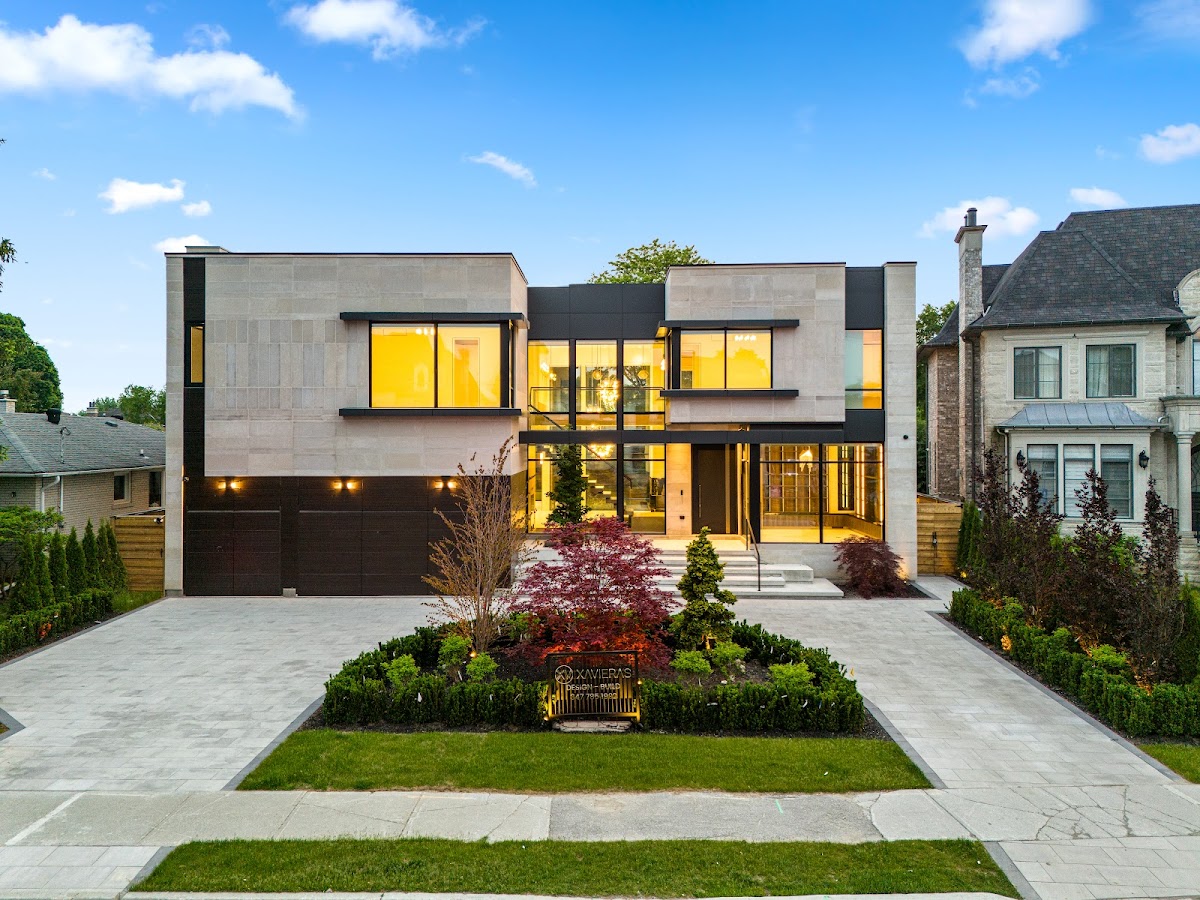 Xavieras Custom Homes