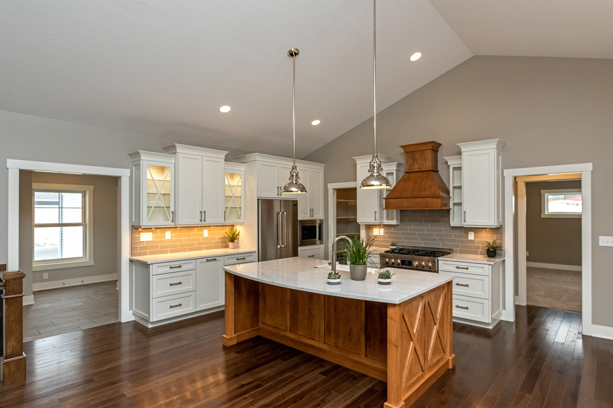 Elias Construction, LLC