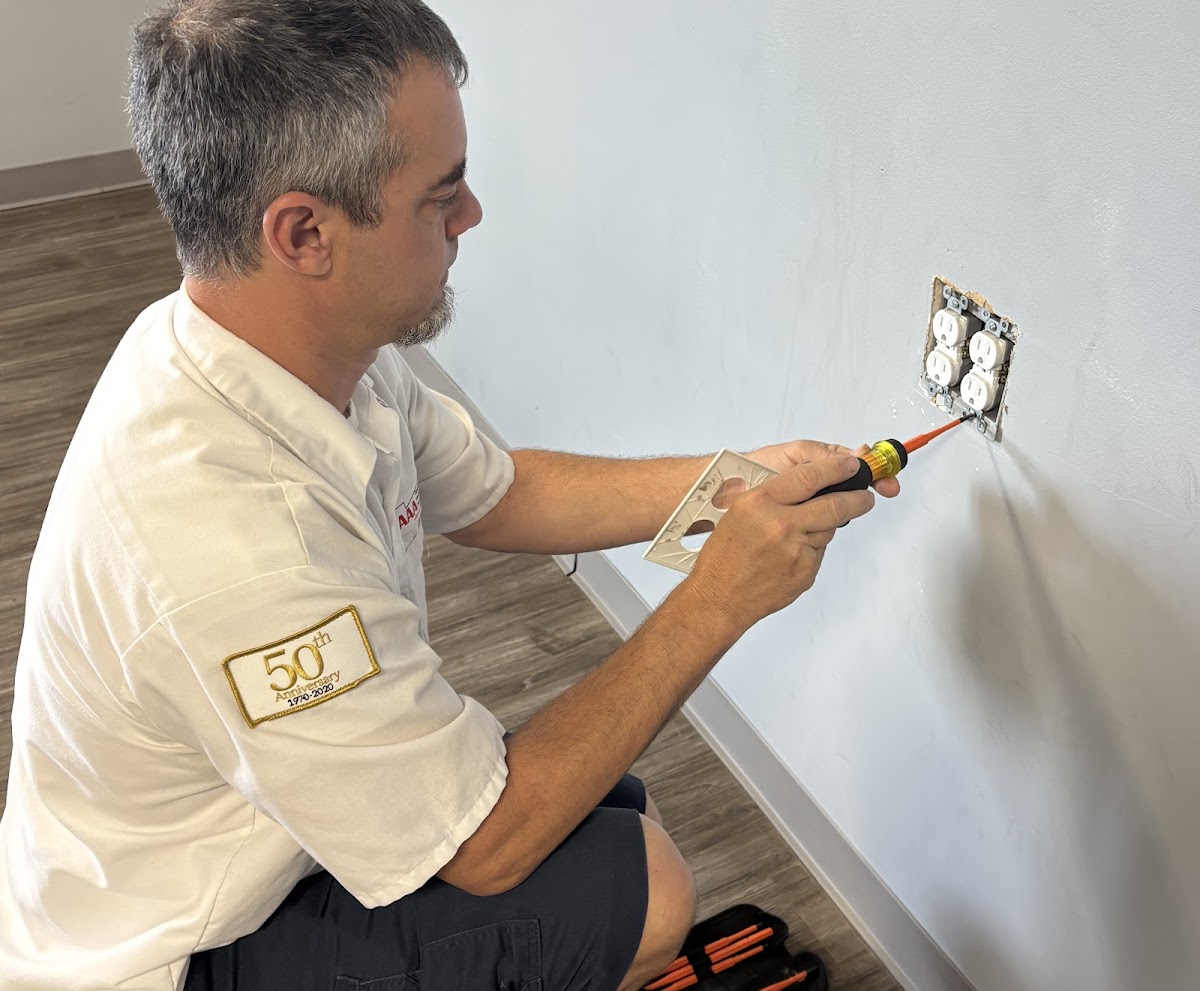 AAA Electricians