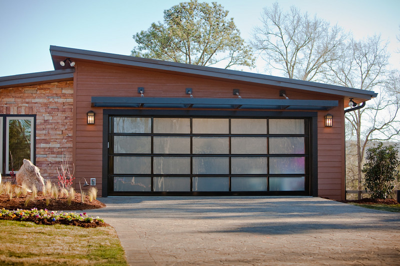 Raynor Garage Doors of Kansas City