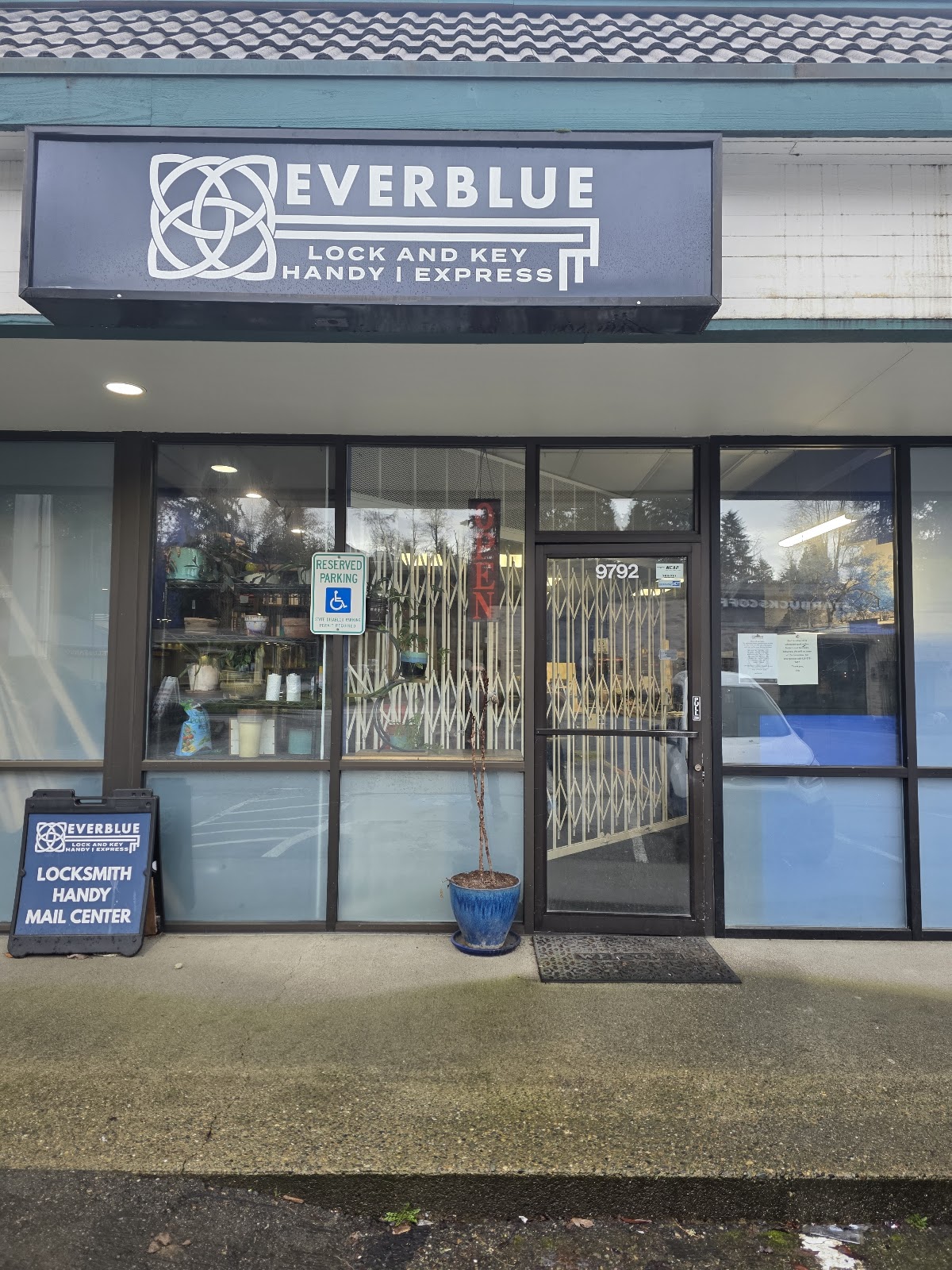 Everblue Lock and Key