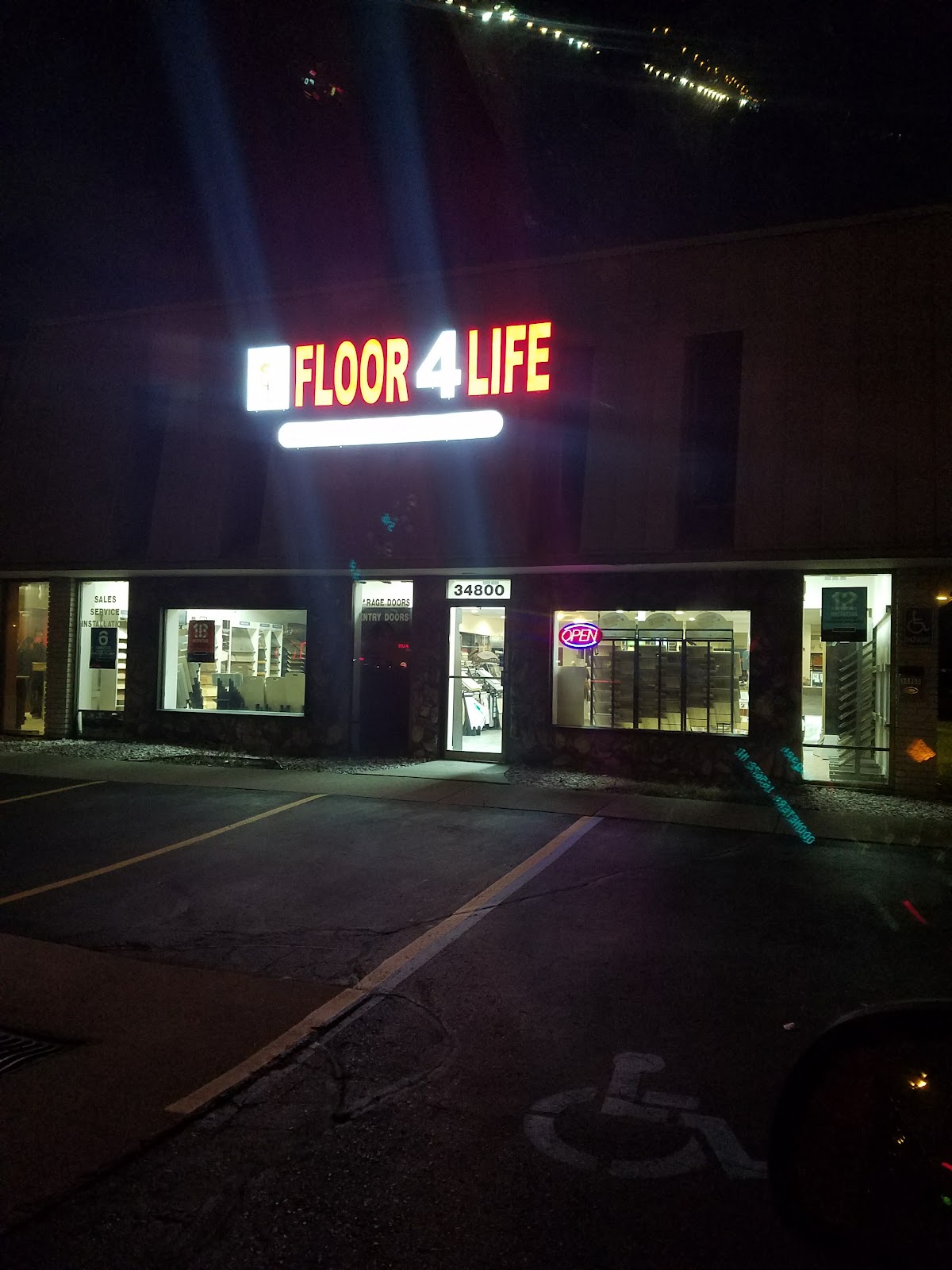 Floor 4 Life