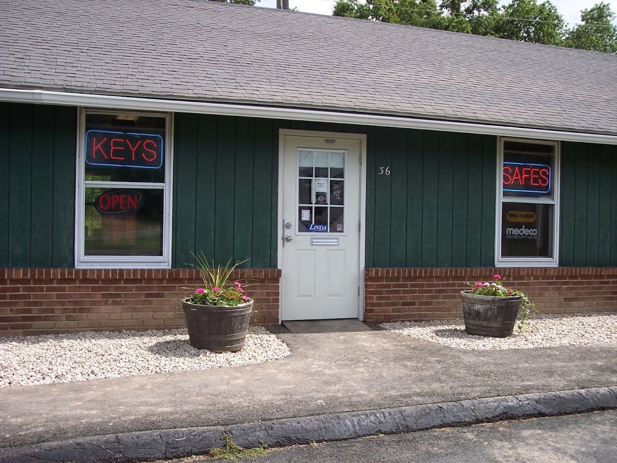 Hartford Safe & Lock