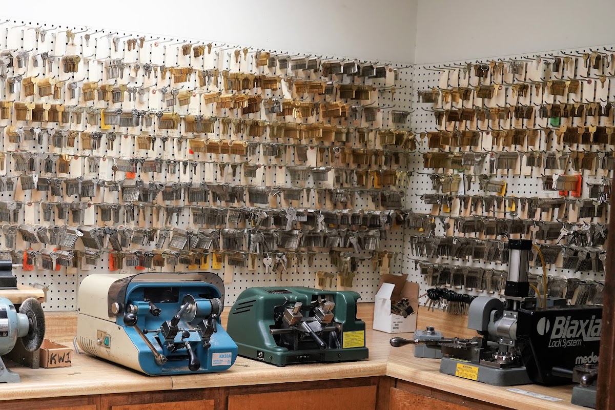 Eastway Lock & Key, Inc.