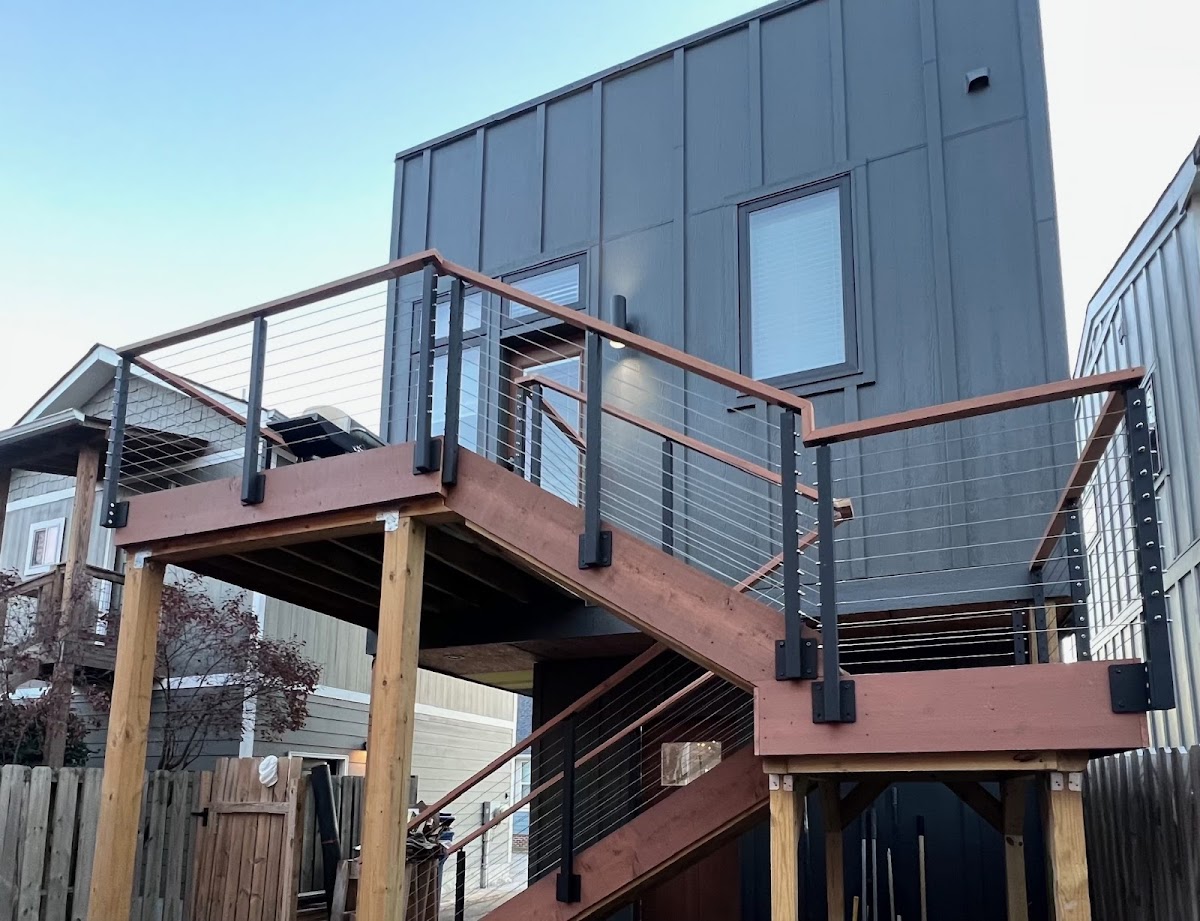 Riverside Construction Services LLC
