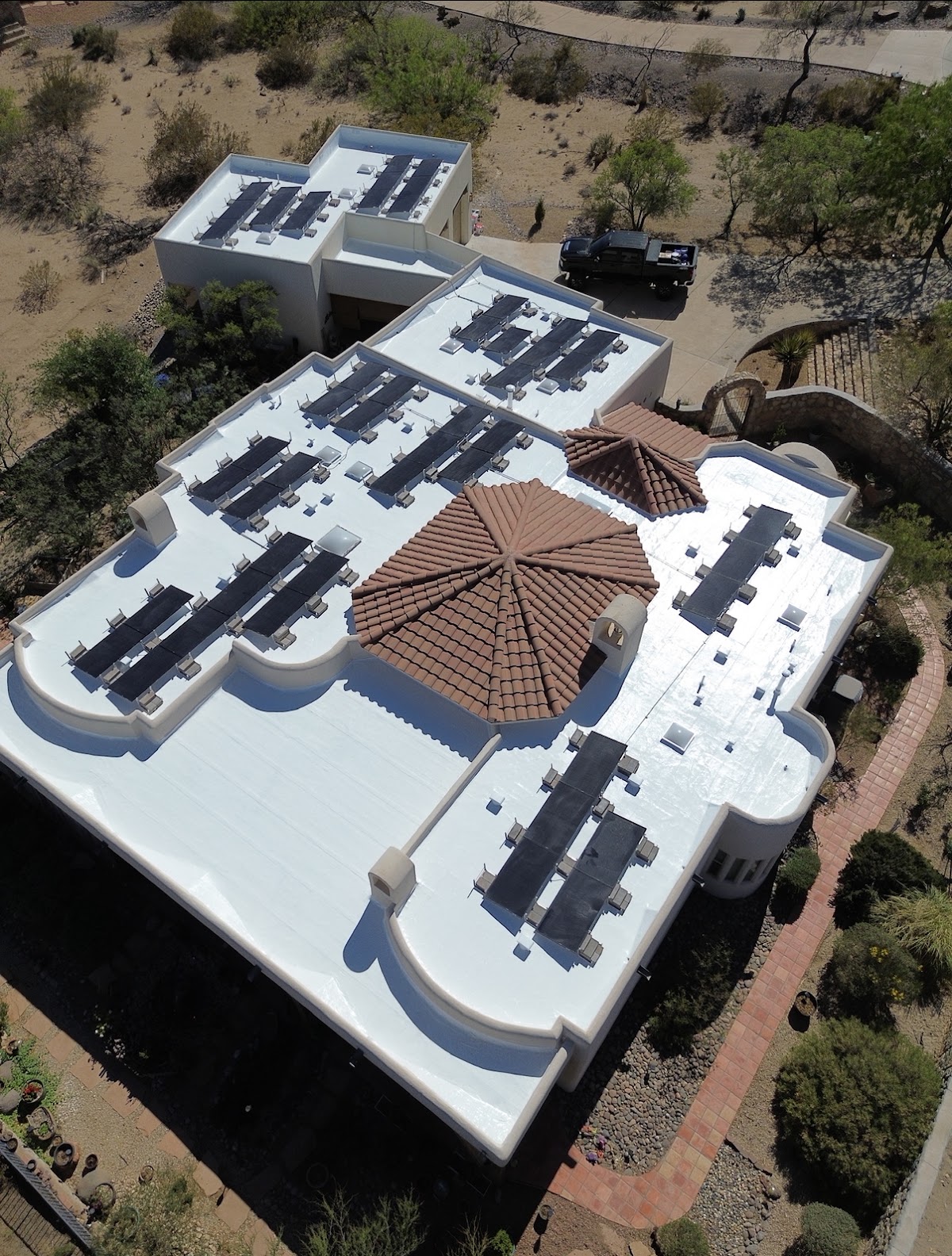 A Mountain Roofing
