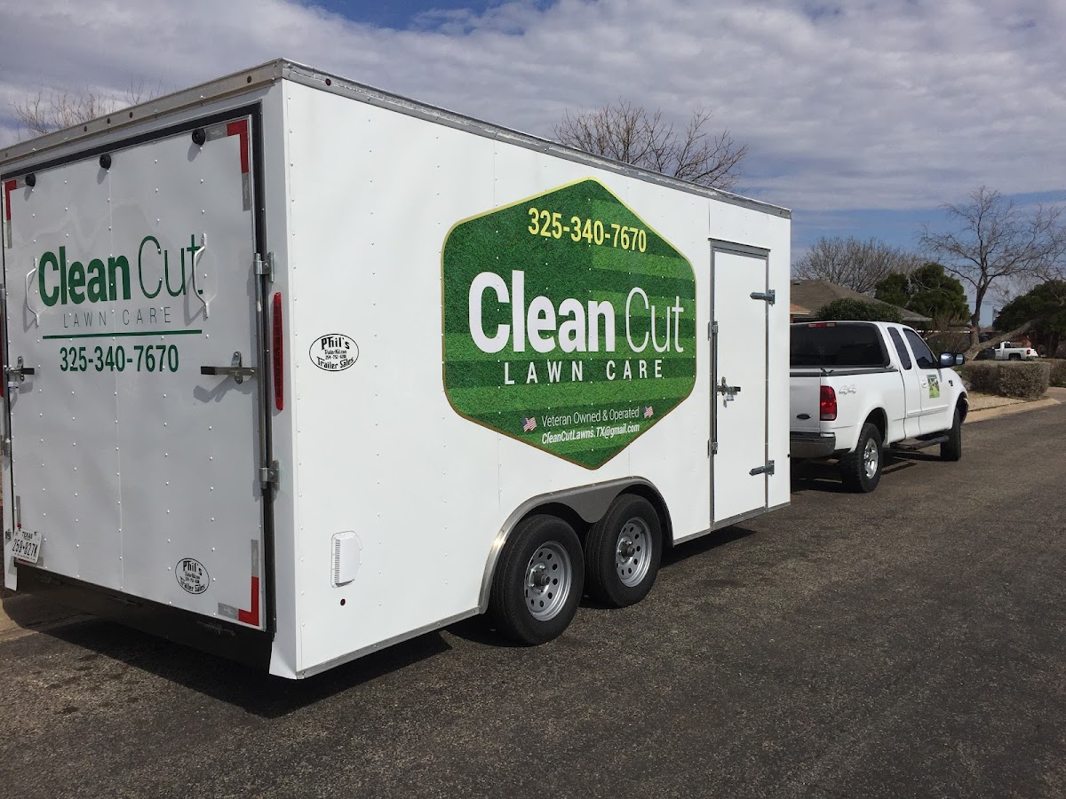 Clean Cut Lawn Care