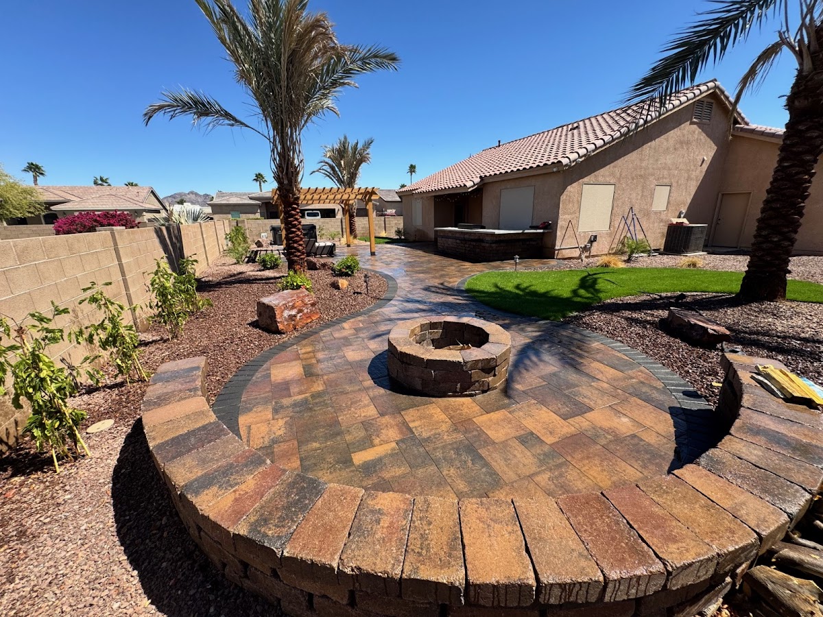 Arturo's Artistic Landscaping