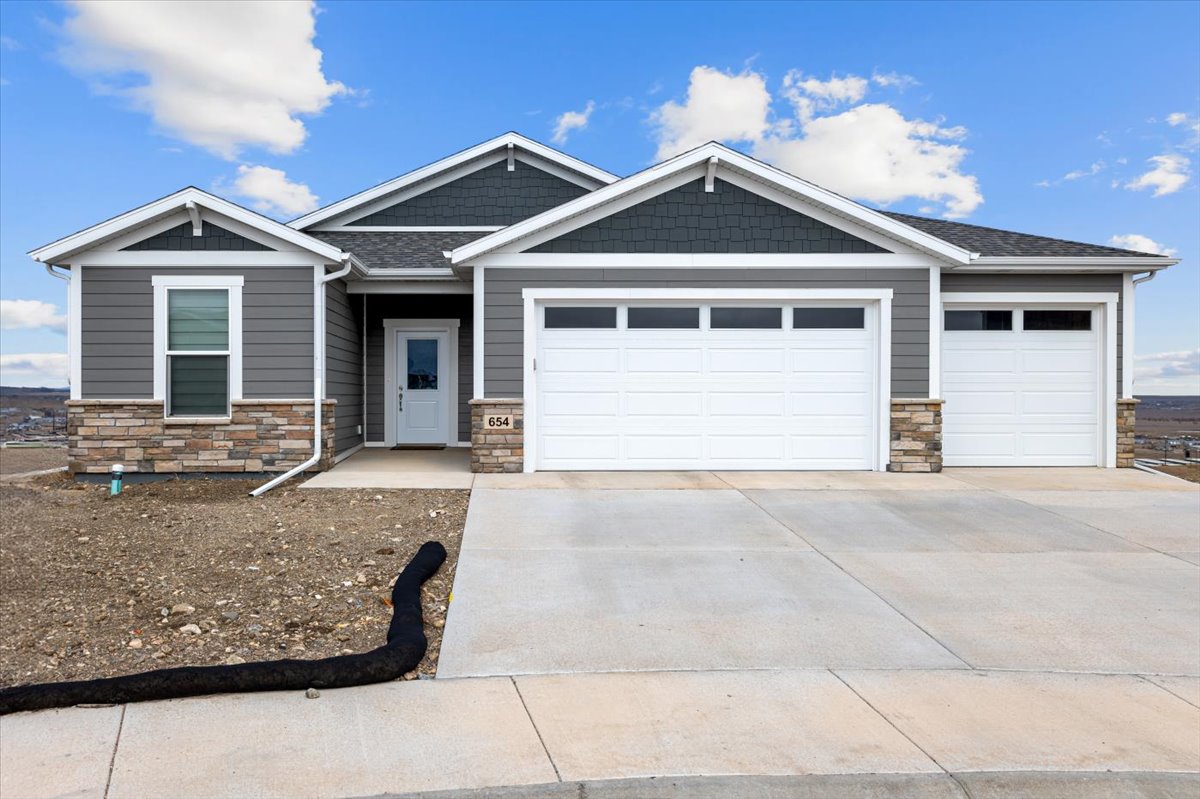 Shepherd Hills by Hills View Homes