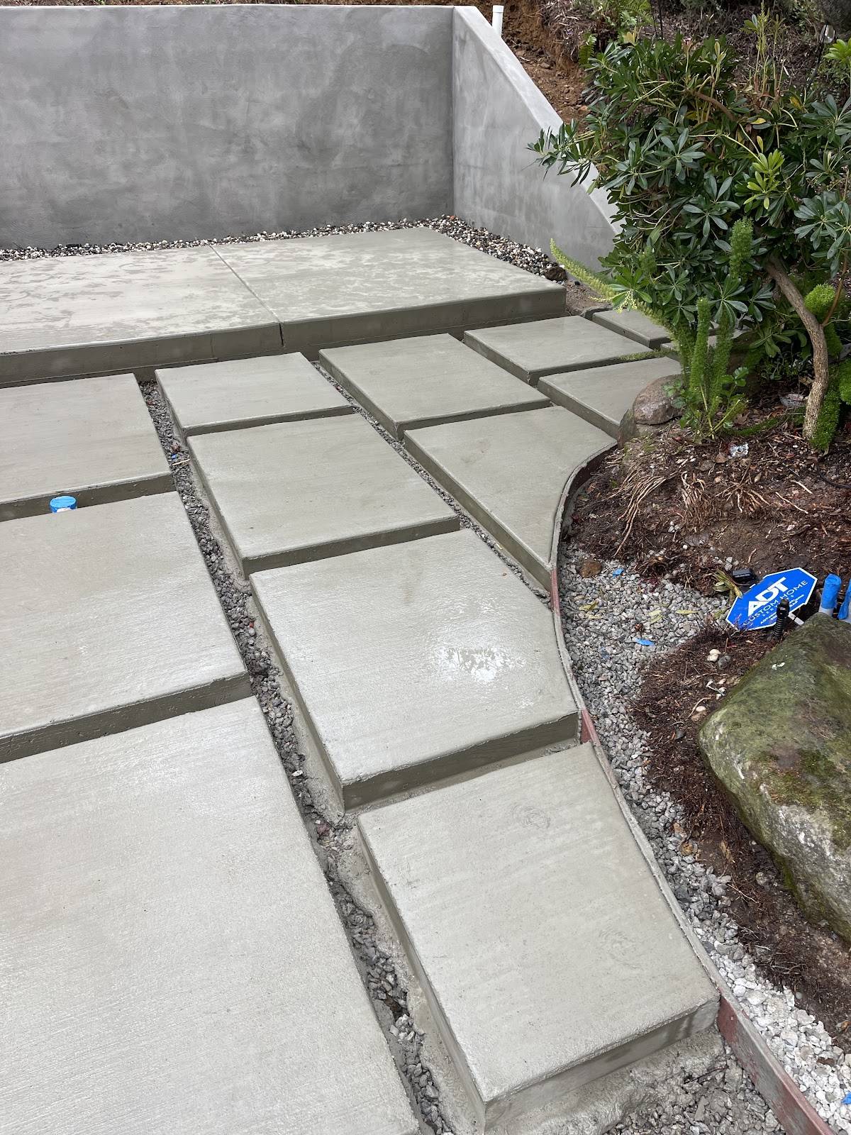 DIAMOND'S CONCRETE CONSTRUCTION