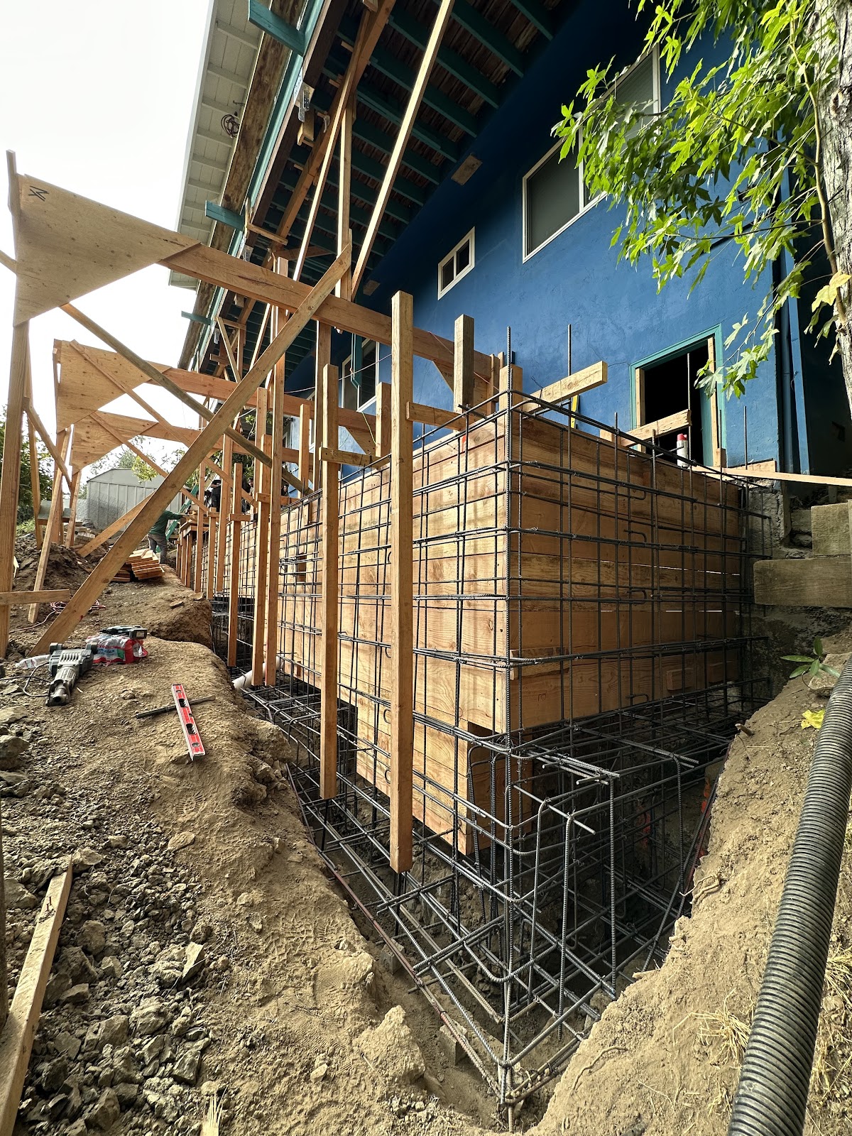 Matthew Kelly Construction