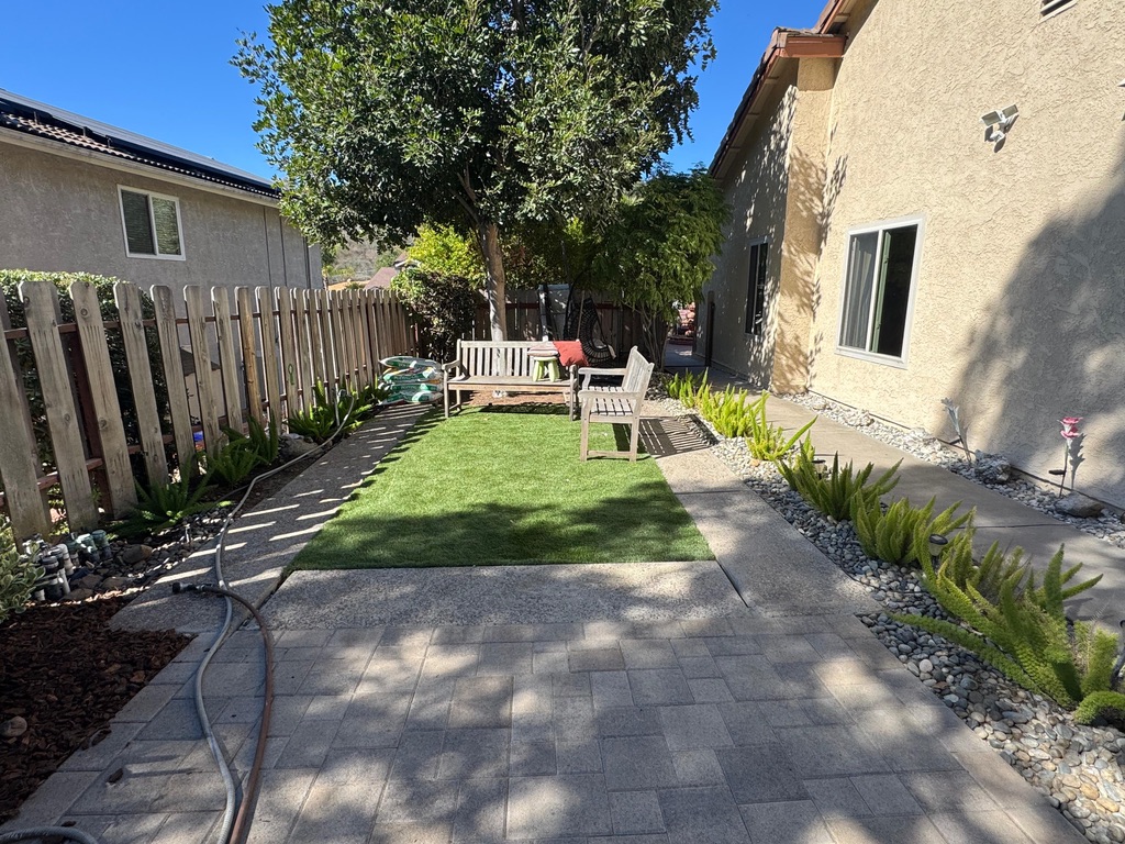 Falcon Builders Group | Pavers, Turf & Concrete