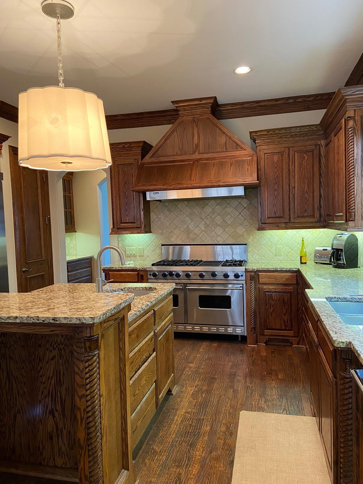 The Brazilian Painter business photo 2 - Painting in Dallas