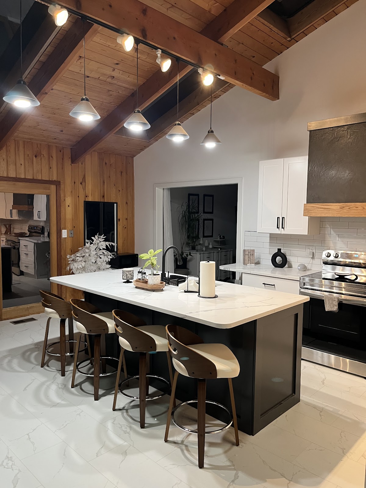 Diaz Brothers Construction LLC