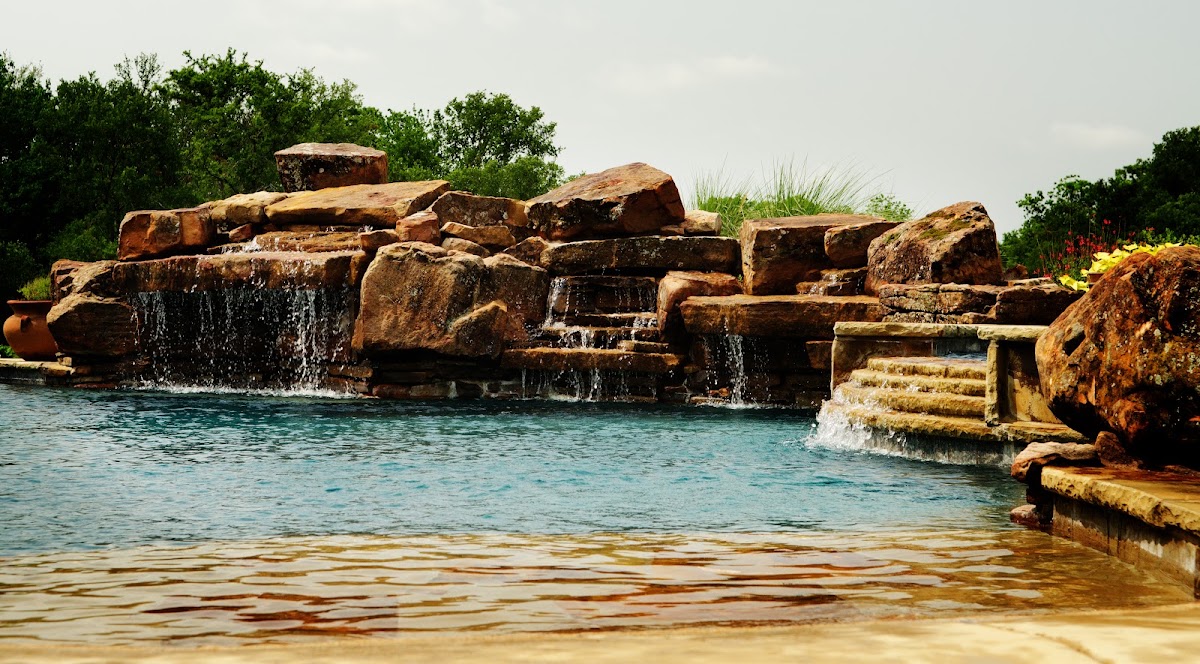 Accent Pools Inc
