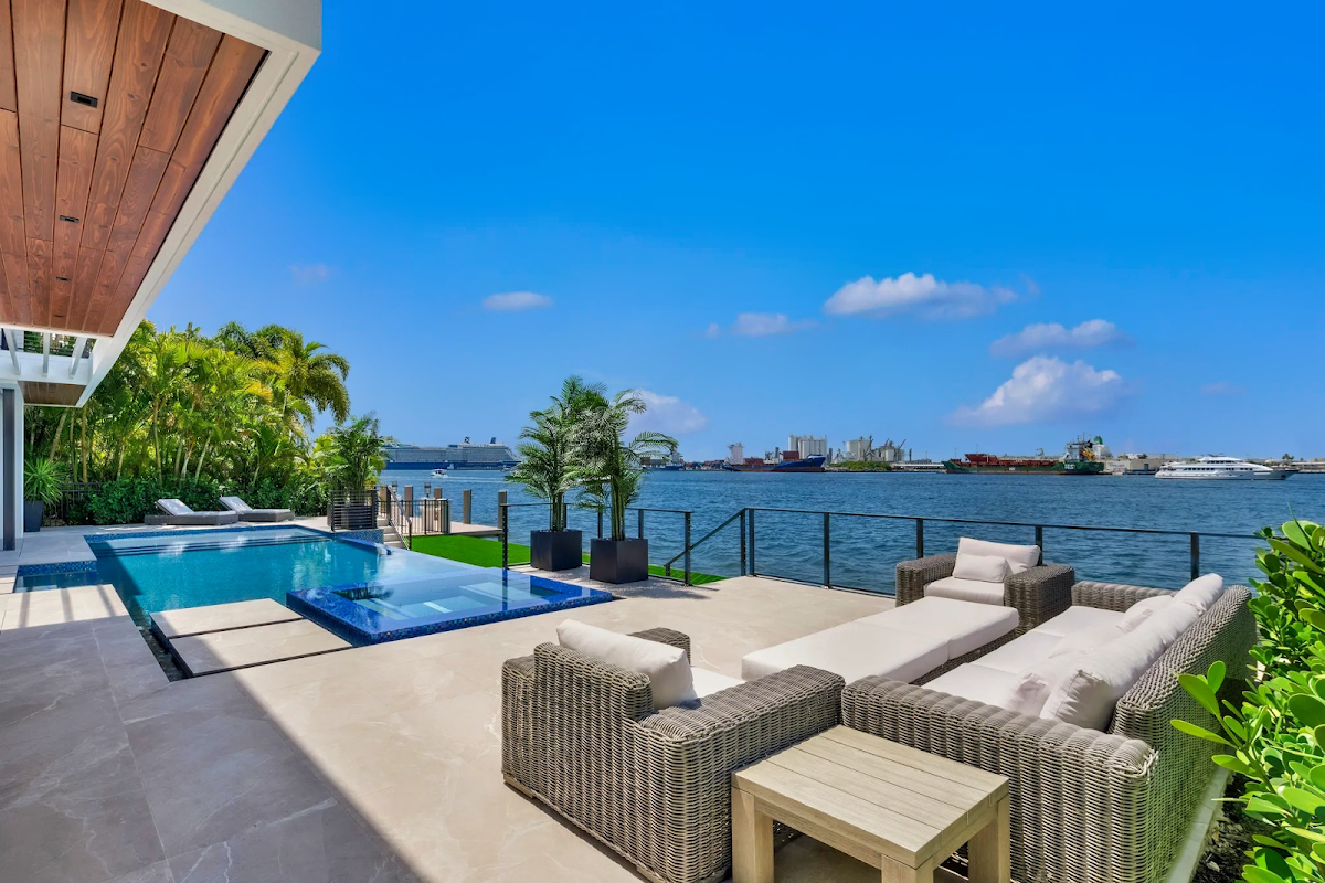 Dream Pools of Florida LLC