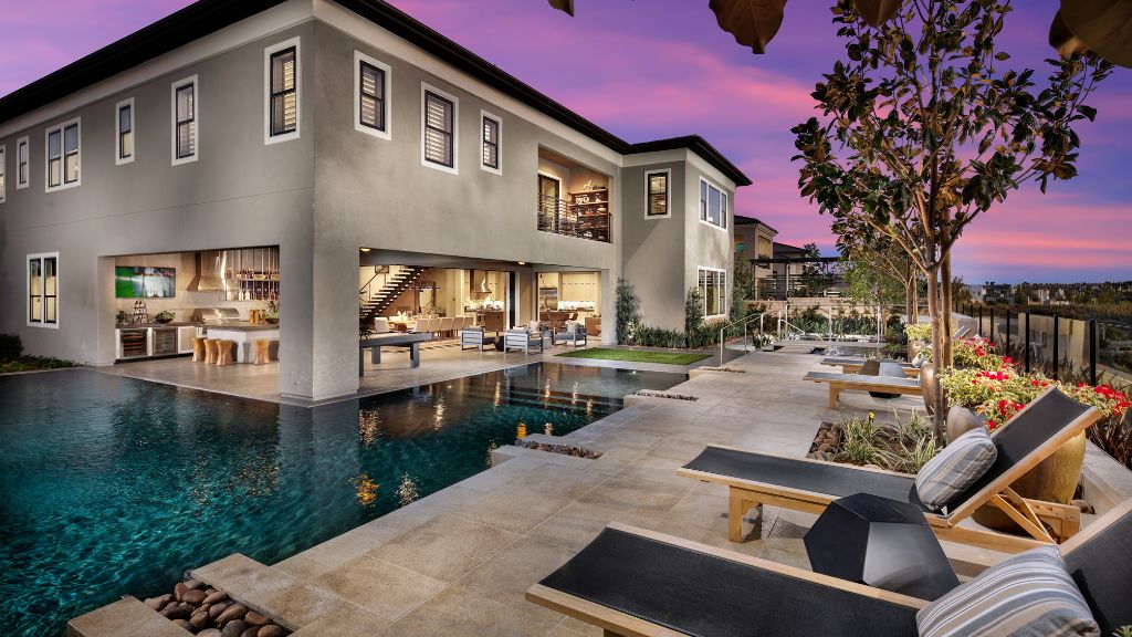 Premier Pools & Spas