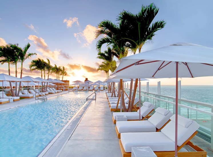 INSTYLE POOL SOLUTIONS