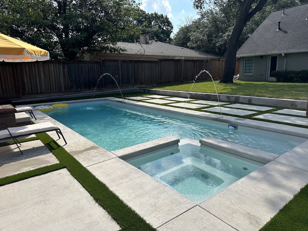 BlueLux Pools