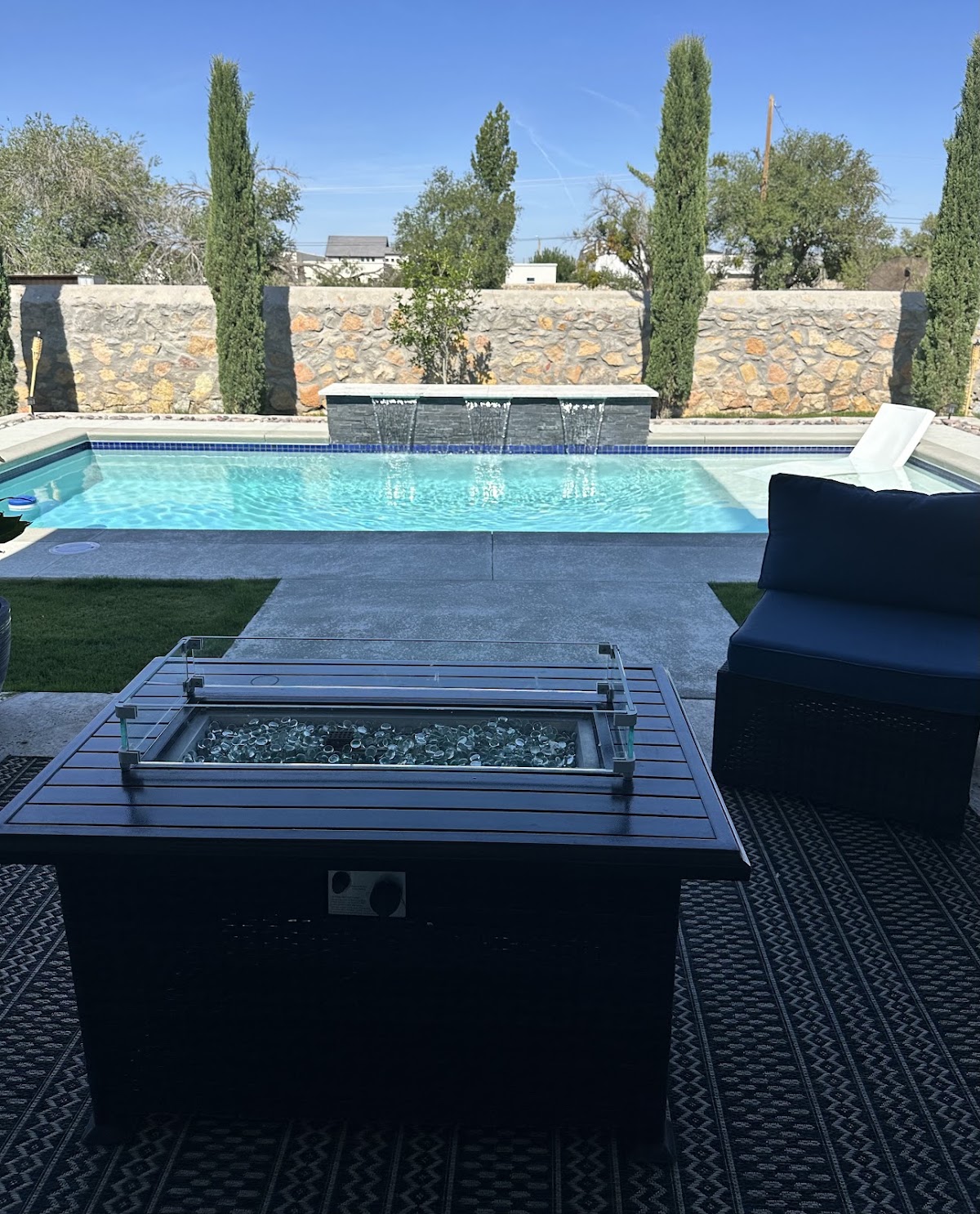 Innova Custom Pools LLC