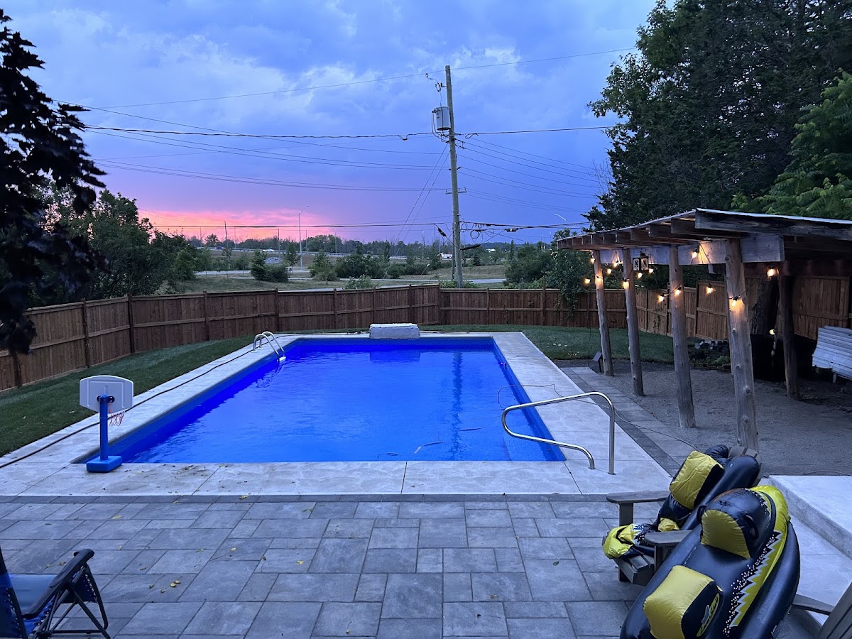 PAYNE'S POOLS KINGSTON